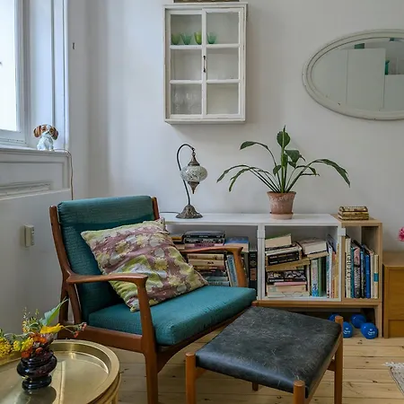 Historic Flat With Garden And French Balcony Apartment *