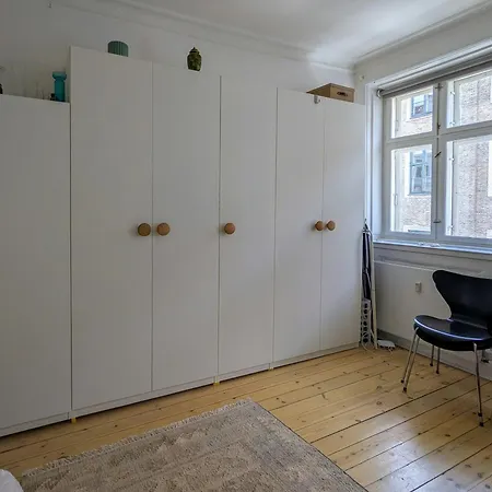 Historic Flat With Garden And French Balcony Apartment Copenhagen